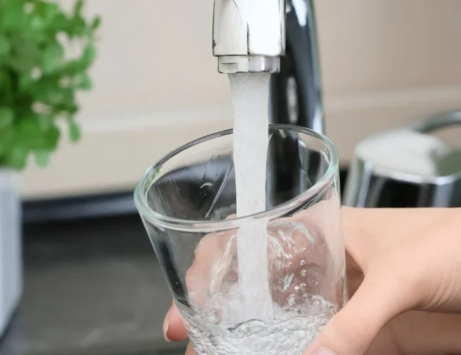 Acqua depurata dal rubinetto di casa - passerini impianti - Installatore depuratori a Perugia e Provincia