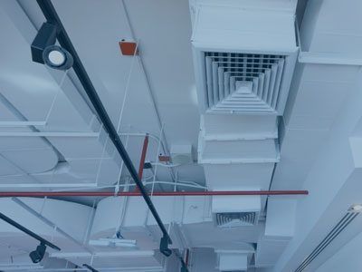 Condizionamento canalizzato per aziende e grandi stanze